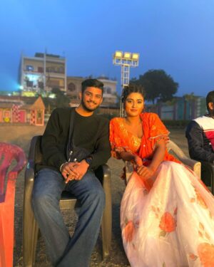 Akanksha Dubey Instagram - Kuch naya 💯 Alag Andaaz M ✨

With bestest @akankshadubey_official ✨