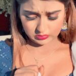 Akanksha Dubey Instagram - Marti hai 😢 #akankshadubey
