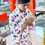 Akanksha Dubey Instagram – जय हो मार्कंडेय महादेव जी अपना आशीर्वाद सदैव हम पर बनाए रखे🙏☺️☺️☺️ 

हर हर महादेव🙏🙏🥰🥰☺️☺️
#akanshadubey 
@munnaguru7