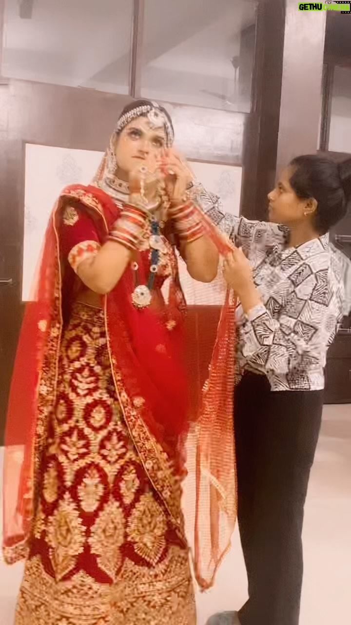 Akanksha Dubey Instagram - Or kuch bacha hai 😂😂😂 @ashu_shaikhofficial