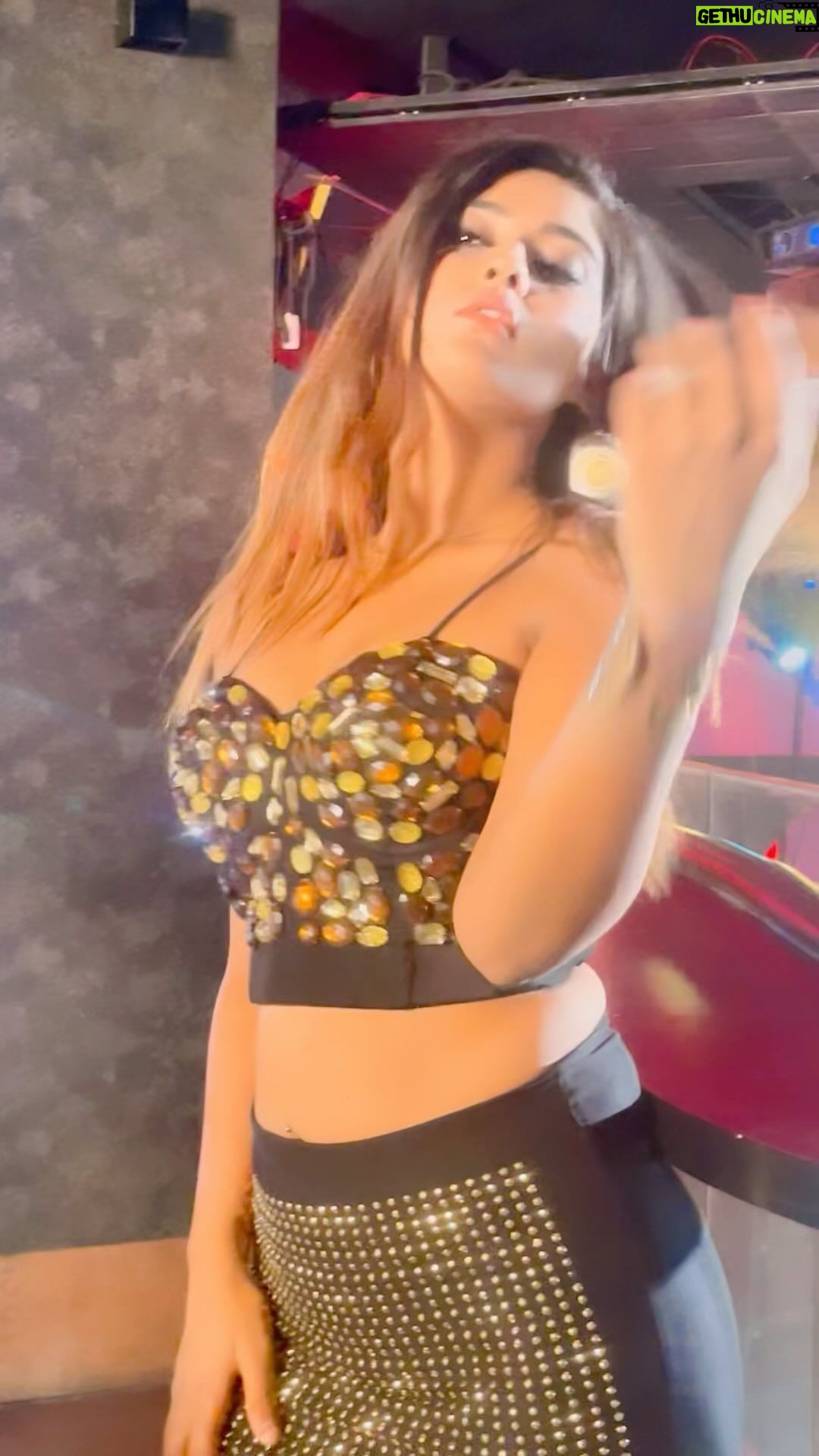 Akanksha Dubey Instagram - 😜💃🥰 #akankshadubey