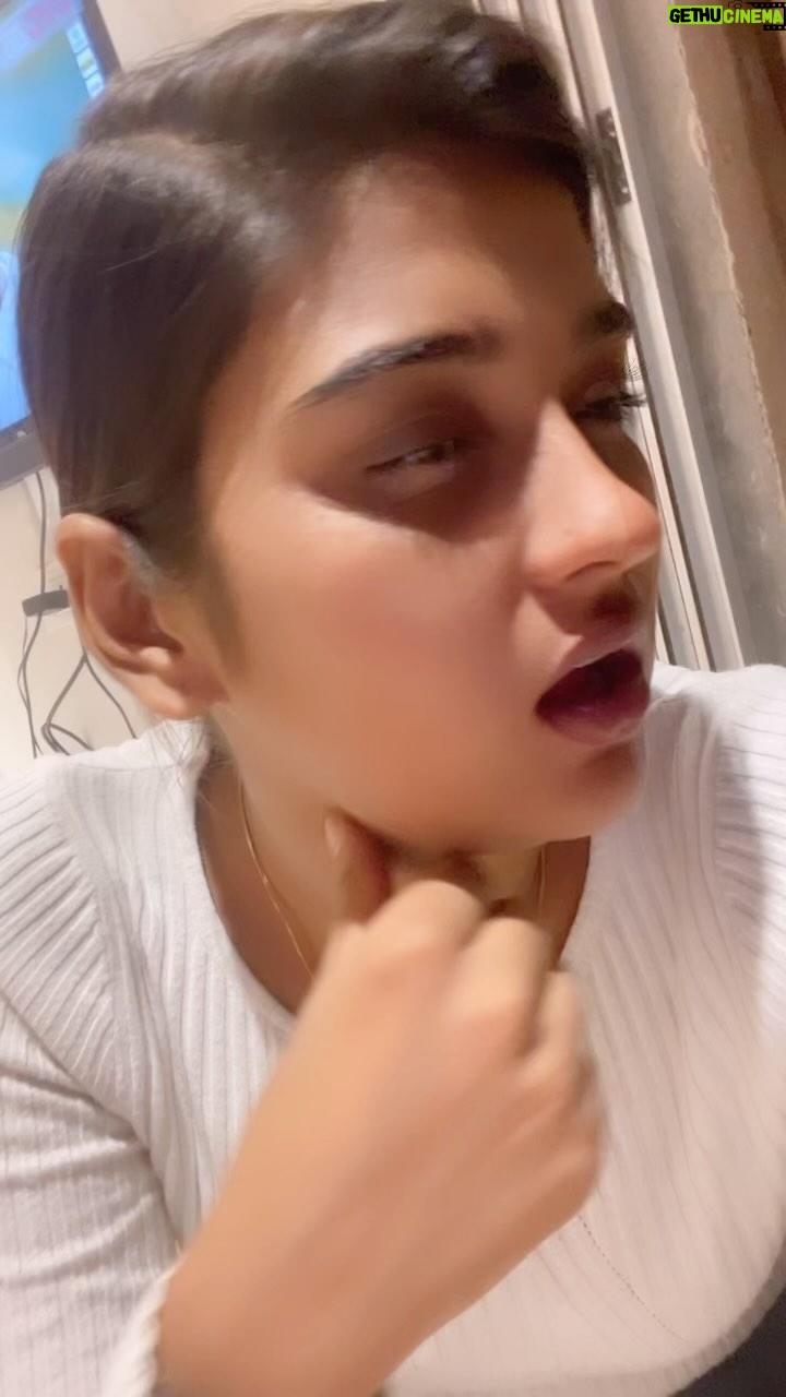 Akanksha Dubey Instagram - Dil na kisi se lagana 😢 #akankshadubey