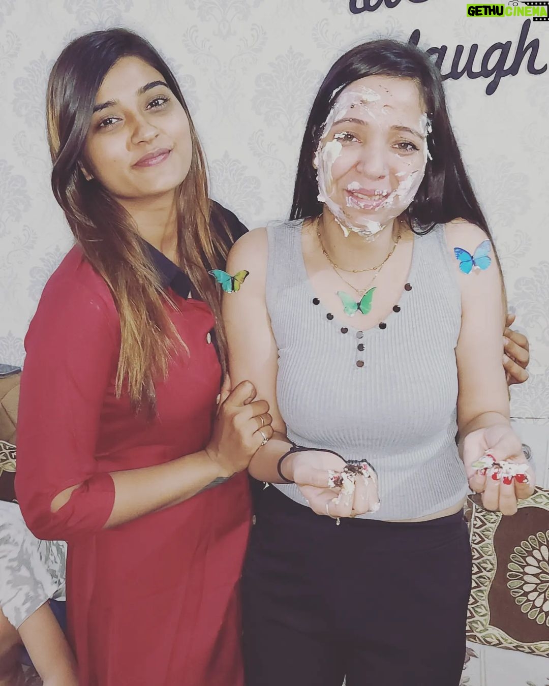Akanksha Dubey Instagram - Happy birthday darling πbestie π π God bless you ππππ₯°π₯°