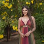 Akanksha Puri Instagram - Creating my own sunshine 🌞 . . #beingme #akankshapuri #❤️ pic credit @iam_rajinamdar outfit @nirmikabykhushboo Styled by @fashket_by_vrinda Make up @shahmak Diu, India