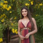 Akanksha Puri Instagram - Creating my own sunshine 🌞 . . #beingme #akankshapuri #❤️ pic credit @iam_rajinamdar outfit @nirmikabykhushboo Styled by @fashket_by_vrinda Make up @shahmak Diu, India