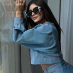 Akanksha Puri Instagram - Sun- Soaked afternoon 🔥 . . . #fashiongram #denim #sunkissed #instadaily #picoftheday #travel #fashion #style #fitandfabulous #fitness #beingme #akankshapuri #❤️ . . Pic credit @salmasayyed47 Outfit @shivanii.co Shades 😎 @prada Styling @littlepuffsofhappiness @styleitupwirhraavi