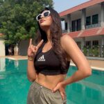 Akanksha Puri Instagram - Golden Glow 🔥💋 . . #sunkissed #picoftheday #photooftheday #photography #beauty #fashion #fitness #fitandfabulous #beingme #akankshapuri #❤️ Vadodara, Gujarat, India
