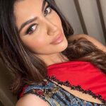 Akanksha Puri Instagram - Pout Face on 💋🔥 . . #picoftheday #photooftheday #instagood #beauty #selfie #pout #drama #instagram #love #life #fitness #fitandfabulous #beingme #akankshapuri #❤️