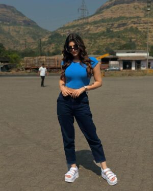 Akanksha Puri Instagram - Highway Chills ❤️
.
.
#instagram #instagood #picoftheday #photooftheday #highway #travel #travelphotography #beingme #akankshapuri #❤️