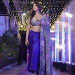 Akanksha Puri Instagram - Festive vibes 🔥🥂 . Pic credit @lsd.photography.official . #fitandfabulous #beingme #akankshapuri #❤️ . Outfit by - @aahava_couture Styled by- @Styleitupwithraavi @littlepuffsofhappiness Assisted by - @stylist_khush