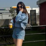 Akanksha Puri Instagram - Let me Brighten up your day 🤩⚡️ . . . #travel #travelgram #pic #instagood #instadaily #picoftheday #coffee #highway #fashion #style #fitandfabulous #fitness #beingme #akankshapuri #❤️ . . Pic credit @salmasayyed47 Outfit @shivanii.co Shades 😎 @prada Sports Bra @puma @pumaindia Footwears @nike Styling @littlepuffsofhappiness @styleitupwirhraavi