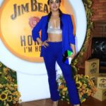 Akanksha Puri Instagram - Slay Hard 🔥🥂 . . Jim Beam Event Hosted / Managed by @nidhig14 @planetmediapr @era_communication . . #aboutlastnight #ootd #jimbeam #fashion #style #instagood #instagram #love #life #lifestyle #smile #fitness #fashionista #fitandfabulous #beingme #akankshapuri #❤️ . Outfit @marksandspencerindia Bag @oceana_clutches Hair @salmasayyed47 Make up @akanksha8000