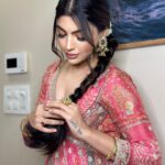 Akanksha Puri Instagram - I am making yesterday jealous by making today awesome 🤩❤️ . . #fashion #style #durgapuja #festive #mood #instagood #beauty #lifestyle #fitness #fitandfabulous #beingme #akankshapuri #❤️ . . Pic credit @salmasayyed47 Hair @salmasayyed47 make up @akanksha8000 Outfit @houseofnooriofficial Styling @littlepuffsofhappiness @styleitupwithraavi Outfit Pr @mad.micron x @_vaishnavii.3011