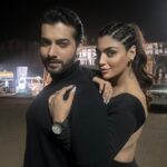 Akanksha Puri Instagram - Bringing Sexy BACK in BLACK 🔥 #hts #bts #sharadmalhotra #akankshapuri #❤️
