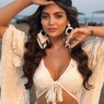 Akanksha Puri Instagram - Golden Girl 🔥 . . #sunkissed #beach #beauty #instagood #instagram #fashion #style #fitness #fitandfabulous #beingme #akankshapuri #❤️