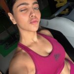 Akanksha Puri Instagram - Train like a beast …Look like a beauty 😈 . . #workout #selflove #fitnessmotivation #fitness #fitandfabulous #gym #love #fashion #beingme #akankshapuri #❤️