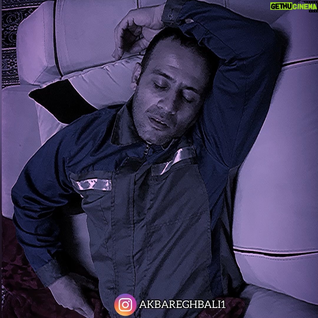 Akbar Eghbali Instagram - دوستان عزیز سلام محبت کنین این پست و دو پست قبلی رو با کامنت و تگ حمایت کنین به امید خدا از بین نفراتی که بیشترین تگ و کامنت رو انجام داده باشن به سه نفر به قید قرعه جوایز نقدی تقدیم میشه.مثل همیشه دوستتون دارم. Karaj کرج