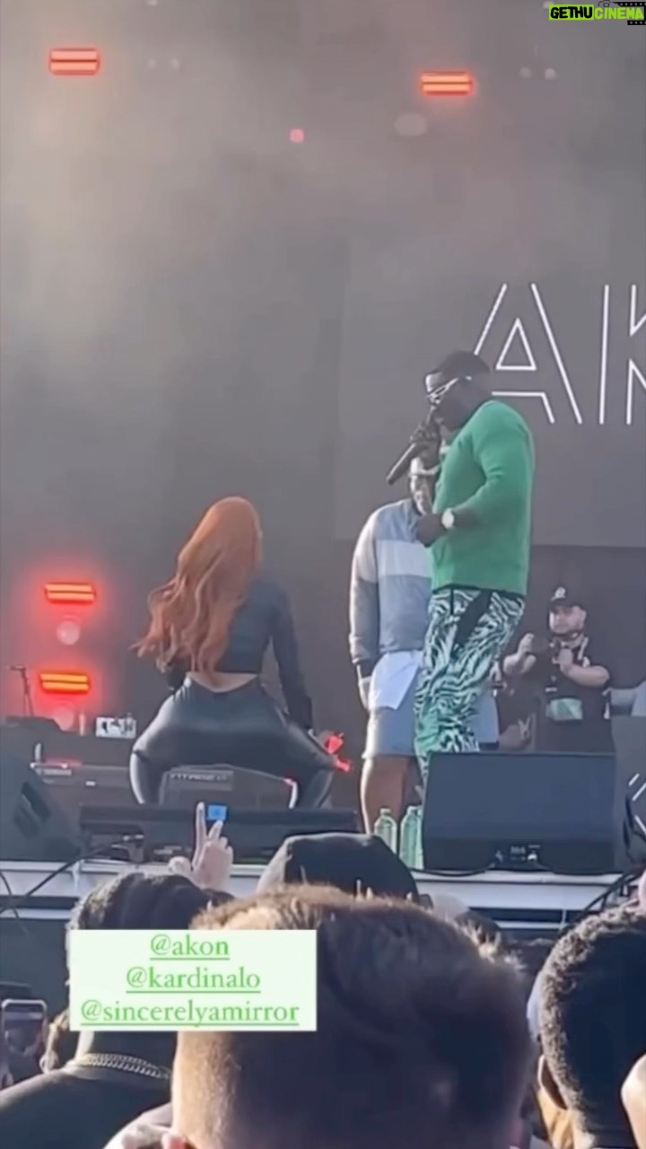 Akon - 23.9K Likes - She heating up!!!! @sincerelyamirror blowing up!!!! ๐ฅ๐ฅ๐ฅ