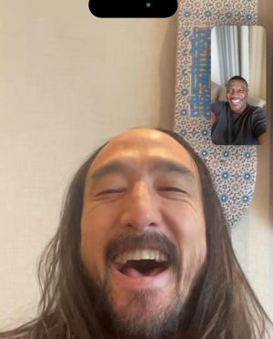 Akon Instagram - Locked up out todaaaaaaay!!!! Had to bring it back with a whole new vibe! Let’s goooooo!! @akon @trinixmusic