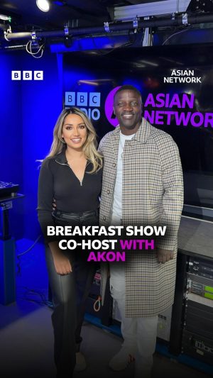 Akon Instagram - “Kanda, it’s too early!” 😂😂😂

Breakfast Show with @nikitakanda + @akon | Listen back on @bbcsounds