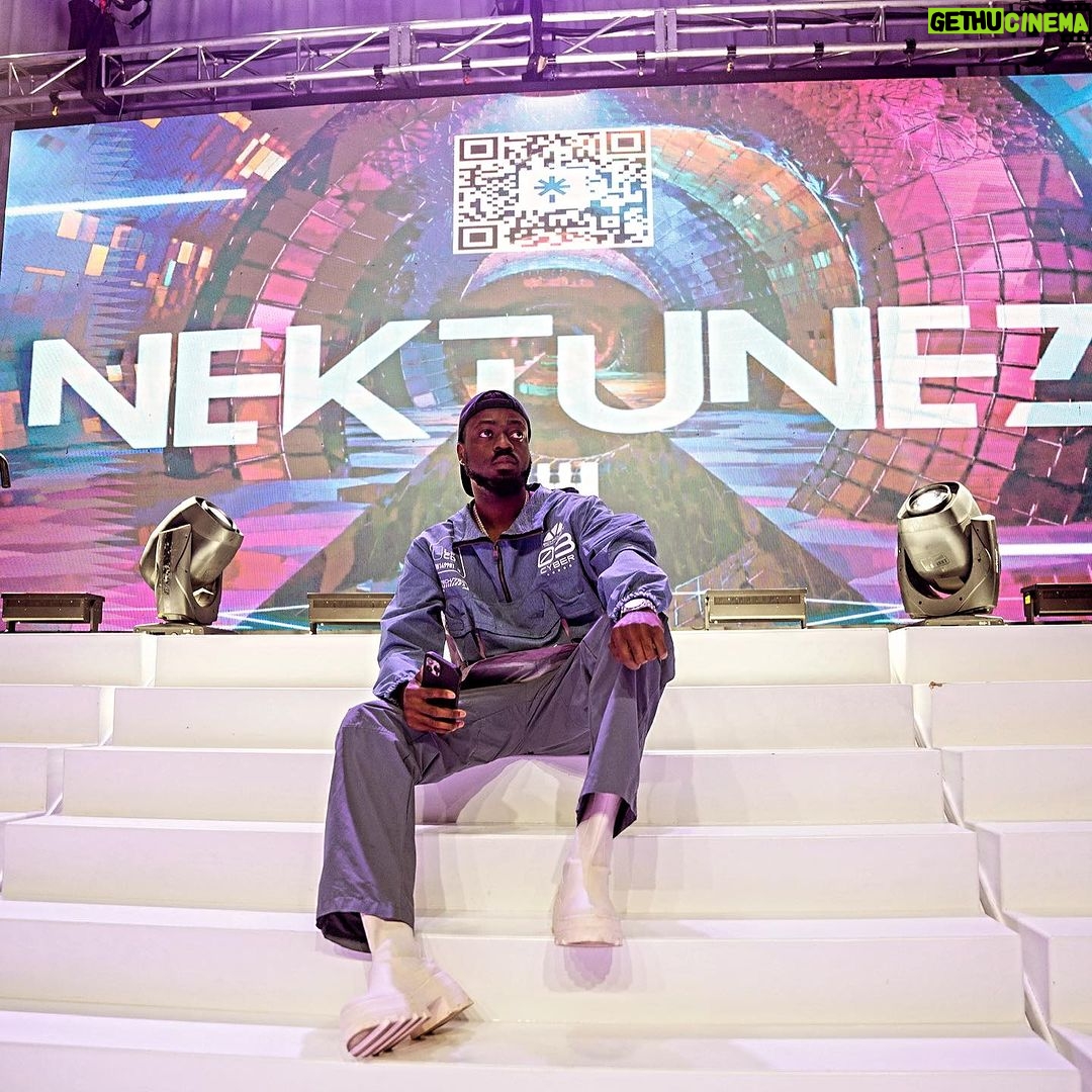 Akon Instagram - Thank You Boston for an amazing experience. You guys are Fckn incredible!!!! AKON SUPERFAN TOUR!!!! Boston, Massachusetts