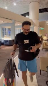Akram Hosni Instagram - مفاجأه جميله اوي يا @amirteima 👀 قمر وزبده في الطريق الي حائل ✈️ 