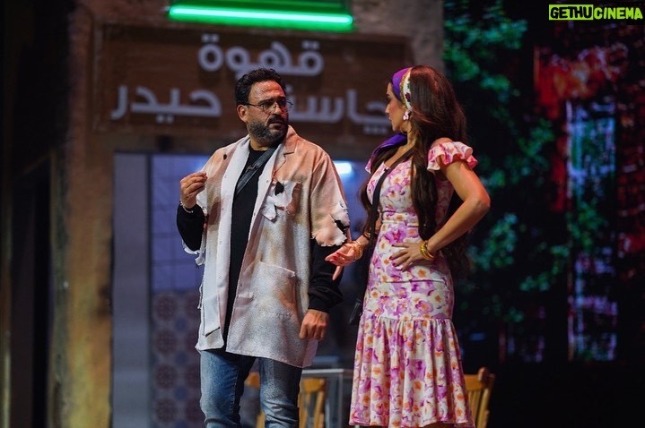 Akram Hosni Instagram - في حب خشبة المسرح 🎭 #يوم_المسرح_العالمي