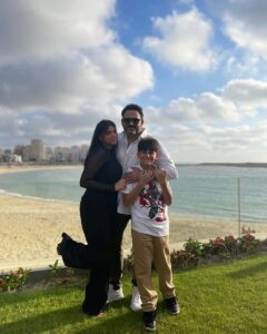 Akram Hosni Instagram - وأنا صغير أبويا كان بياخدنا اسكندريه وهتفضل هي أجمل ذكرياتي مع الصيف فروحت انا وربا وياسين نعمل ذكريات جديده ♥️♥️ Four Seasons Hotel Alexandria at San Stefano, Egypt