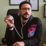 Akram Hosni Instagram - مبسوط جداً بكل تعليق كاره لشخصيه جلجل وتصرفاته لأن دي أول مره أجسد شخصيه نجاحها انها تتكره، أهم حاجه متنسوش ان ده جلجل مش اكرم 😂😂😂 #مكتوب_عليا #رمضان٢٠٢٢