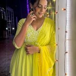 Akshara Singh Instagram - There is so much beauty when my eyes lay lost in the lights ✨♥️ Choose the one you like 🤗 #aksharasingh #lovelights #loveyourself #spreadhappiness