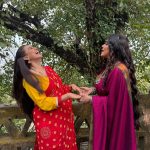 Akshara Singh Instagram – GRACEFUL & one actress which comes to my mind is one n only @rinkughosh_official ji Working for the first time with my most favourite ❤️ it’s my pleasure 😇 

See the happiness on my face 🤗

#aksharasingh #rinkughosh #mansadevi #film #beautiful #actress