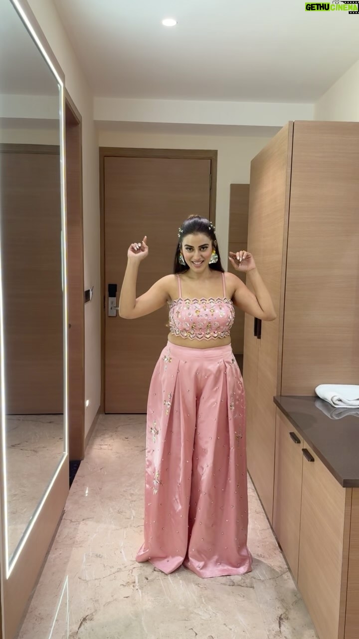 Akshara Singh Instagram - Being real never goes out of style 🩷✨🎵 . . . . . . 👗 @meraakinxtbynikkimonali #aksharasingh #babypink #outfit #happy #soul #spreadkindness