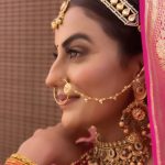 Akshara Singh Instagram – chori chori chupke chupke ♥️✨
.
.
.
.
.
Feeling like a queen 👸🏻 in banarsi #lehnga 

@jarierabanaras 

#aksharasingh #lfl #indian
