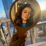 Akshara Singh Instagram - Sharing the magic of sunlight with every instagram scroll 🥰🩵 . . . . . . . #aksharasingh #sunlight #magic #lfl #picoftheday