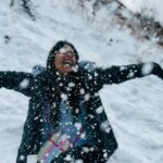 Akshaya Deodhar Instagram - तेरी इक हसी के बदले मेरी ये जमीन ले ले …🤎⛄️ P.c - @manasikanetkar Sikkim, Gangtok