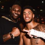 Alain-Gloirdy Bakwa Malary Instagram - Félicitations à @tonyyoka qui a vaincu par K.O au 5ème round 💪🏾🥊 #cestbondeja #laconquete #tonyyoka #boxe #champion #poidslourd #bigandtall #grandetaille #plussize DÔME de Paris - Palais des Sports