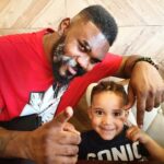 Alain-Gloirdy Bakwa Malary Instagram - De passage dans la capitale 🇫🇷 avec la descendance 👨‍👦‍👦 #souldjaboy #fils #suwedy #makaogang #summer #red #instagood Paris, France