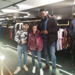 Alain-Gloirdy Bakwa Malary Instagram - Je rentre de Belgique 🇧🇪 et vous m’avez trop bien reçu ✌🏾 Vous habitez où ma #teammakao ? #cestbondeja #belgique #firstlinecharleroi #travel Charleroi