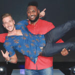 Alain-Gloirdy Bakwa Malary Instagram – Qu’avez vous pensé du debrief les divas et les beaux gosses ? 👍🏾#teammakao #makao #ss11 #secretstory #makaoss11 #secretstory11 #debrief #juliengeloen