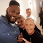 Alain-Gloirdy Bakwa Malary Instagram – Une soirée de dingue chez @tpmptv sur @c8lachaine 🙌🏾 Merci pour l’invitation 🔥 @pascalsoetens @b_castaldi @menes_pierre @isabellemoriniboscoff @cyrilhanouna @charlestheyssier #tpmp #c8 #makao #teammakao #sumo #secretstory #ss11 Vous étiez devant ? 📺