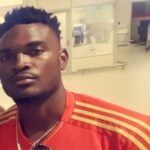 Alain-Gloirdy Bakwa Malary Instagram - Le plus grand et beau heritage qu'un parent puisse laisser à sa descendance est le souvenir de son amour, le reste n'a pas la moindre valeur Reposes en paix papa, je ne pourrais te remercier pour tout ce que tu m'as transmis, pour tout cet amour que tu nous as donné. Tu es mon exemple ma force, je t'aime Kinshasa, Congo