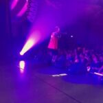 Alain-Gloirdy Bakwa Malary Instagram - Ici c’est Paris 🇫🇷 Thanks to uncle @saintjhn and @jnrchoi 🙏🏽👌🏾 Les garçons aussi étaient présents pour cette date en France à nos côtés ce Samedi 10/09/22 #saintjhn #musictour #makao #children #Paris #family Paris, France