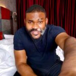 Alain-Gloirdy Bakwa Malary Instagram - N’attends pas quelqu’un pour te réparer, prends toi en main et change ce qu’il faut changer. N’attends pas quelqu’un pour te compléter, tu es déjà complet. Apprends à t’aimer, à t’accepter. Tu ne feras plus tes choix par peur, par besoin, tu les feras par envie ! #Coaching #makao #Blackpeople #confianceensoi #congo #whitesmile İstanbul Turkey