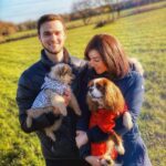 Alastair Aiken Instagram - Happy Christmas everyone! 🎄🎁🐶