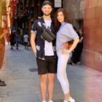 Alastair Aiken Instagram - Exploring Barcelona 😊🇪🇸