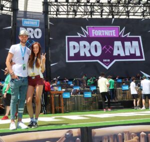 Alastair Aiken Instagram - Ready for the E3 Fortnite charity tournament - Let’s do this! 👊🏻🏆