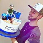 Alastair Aiken Instagram - Thank you so much for all the Birthday messages today! 😄🎁🎉💙 Check out this INSANE cake LG sent me - Me, my controller, Eevee + my LG screen! CRAZY! 😍🎂