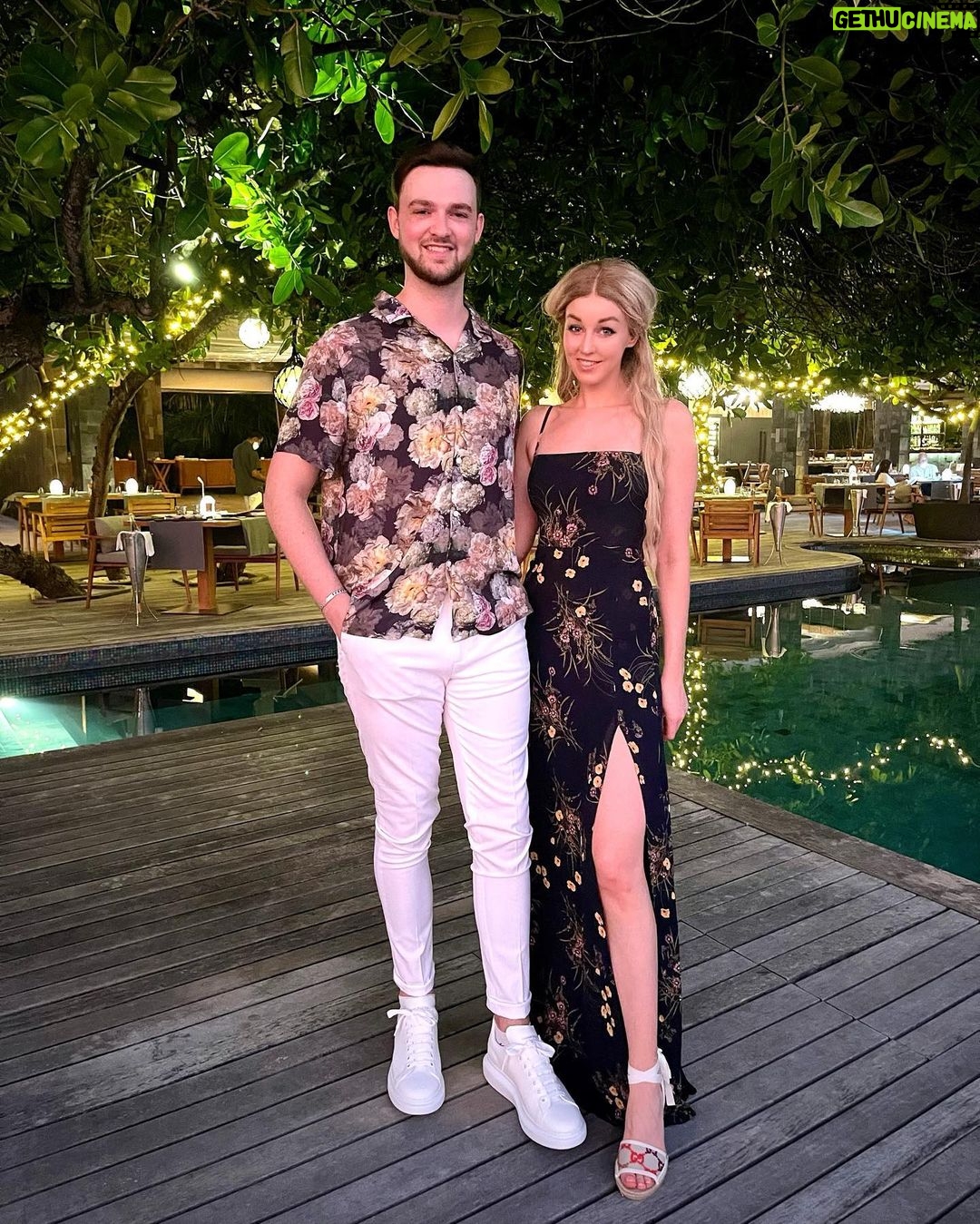 Alastair Aiken Instagram - Honeymoon vibes 💙