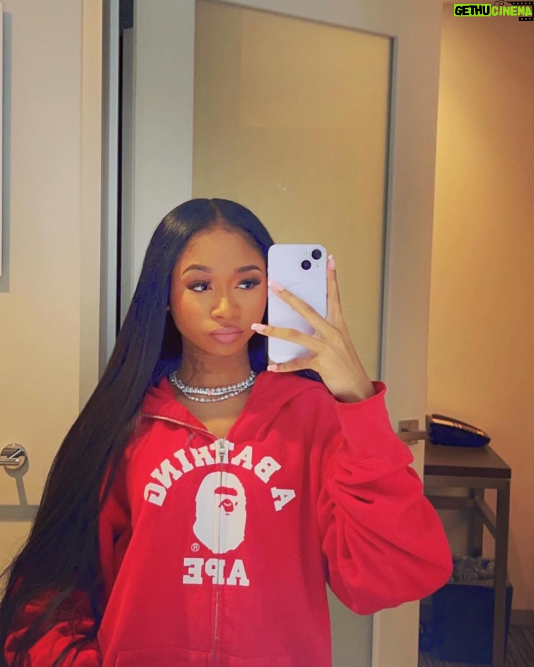 Alaya High Instagram - I’m bringing back the old ig 2014 era pics.