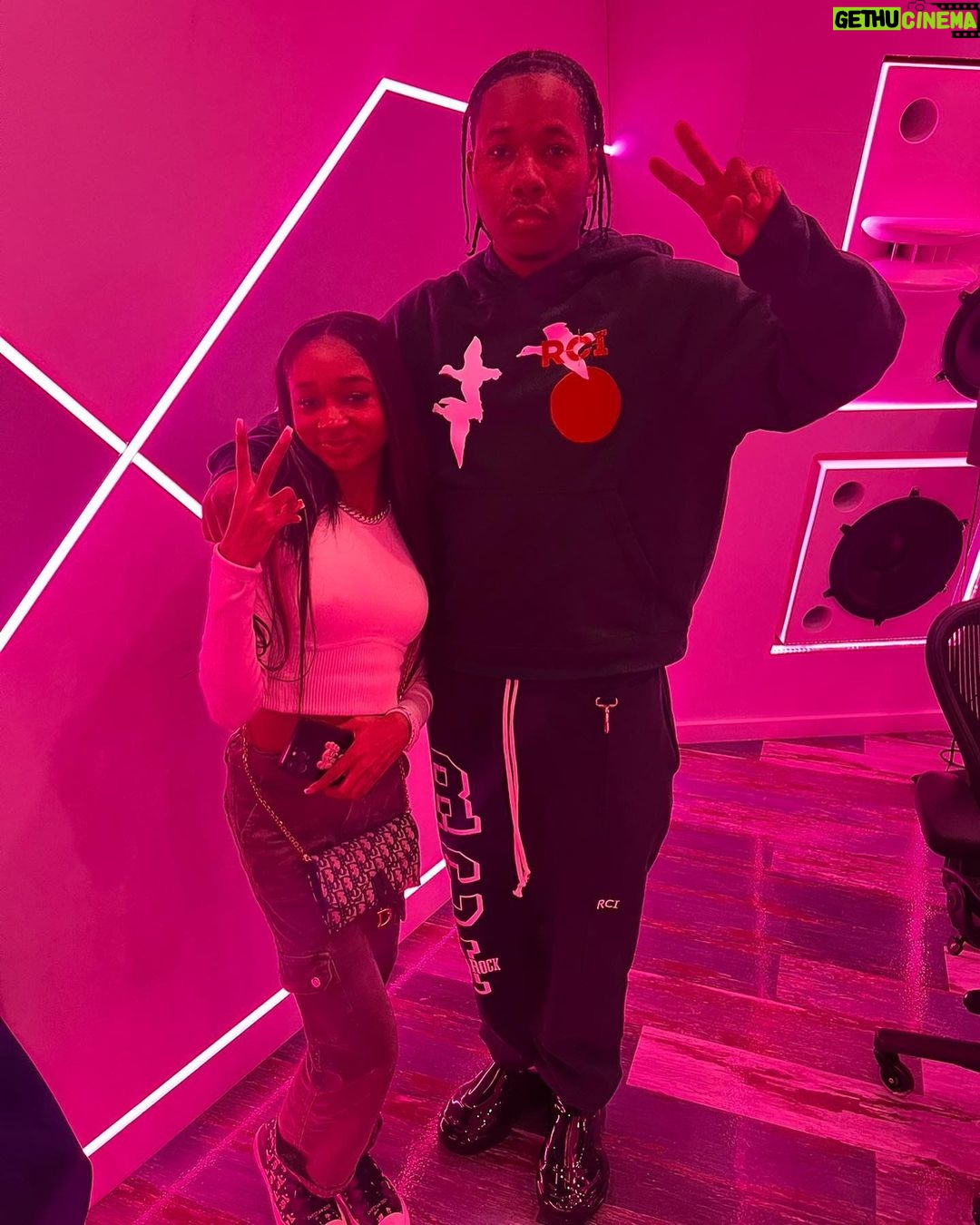 Alaya High Instagram - Oh don’t think I’m not working…me and @atljacob cooking up!!! #stopplayin